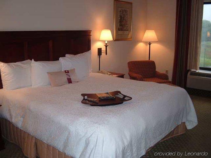 Hampton Inn & Suites Valley Forge/Oaks Phoenixville Pokoj fotografie