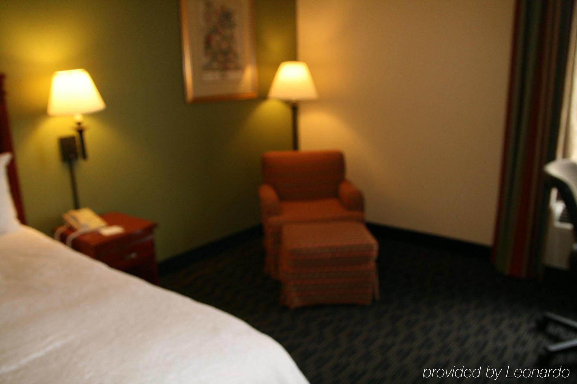 Hampton Inn & Suites Valley Forge/Oaks Phoenixville Pokoj fotografie