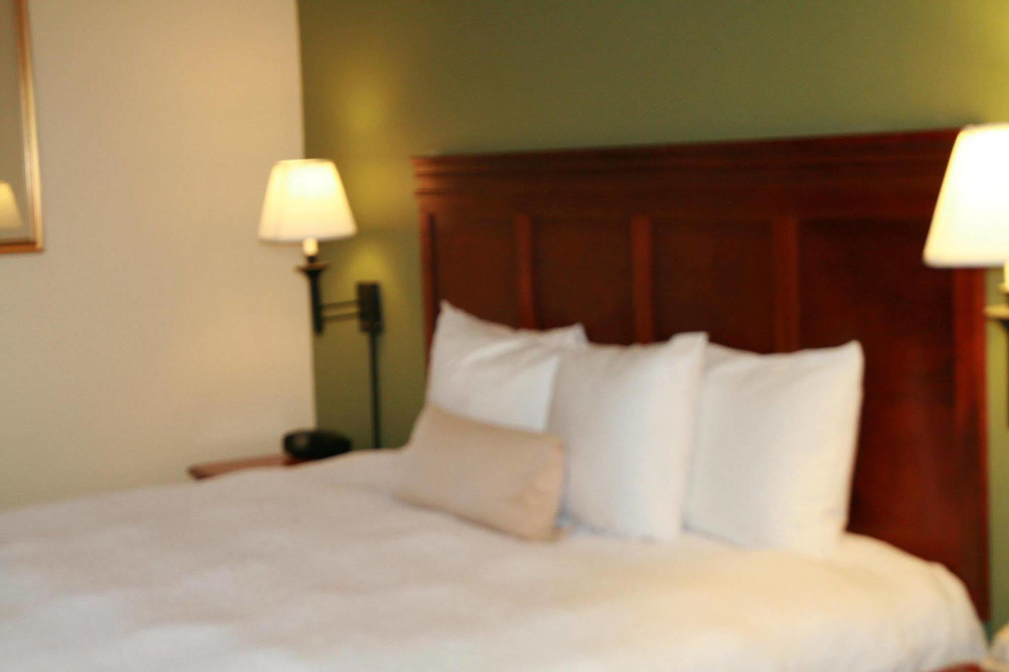 Hampton Inn & Suites Valley Forge/Oaks Phoenixville Pokoj fotografie